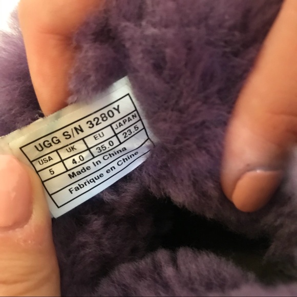 Authentic Ugg Bailey Bow II size 5 (fits women’s 7) - Picture 4 of 7